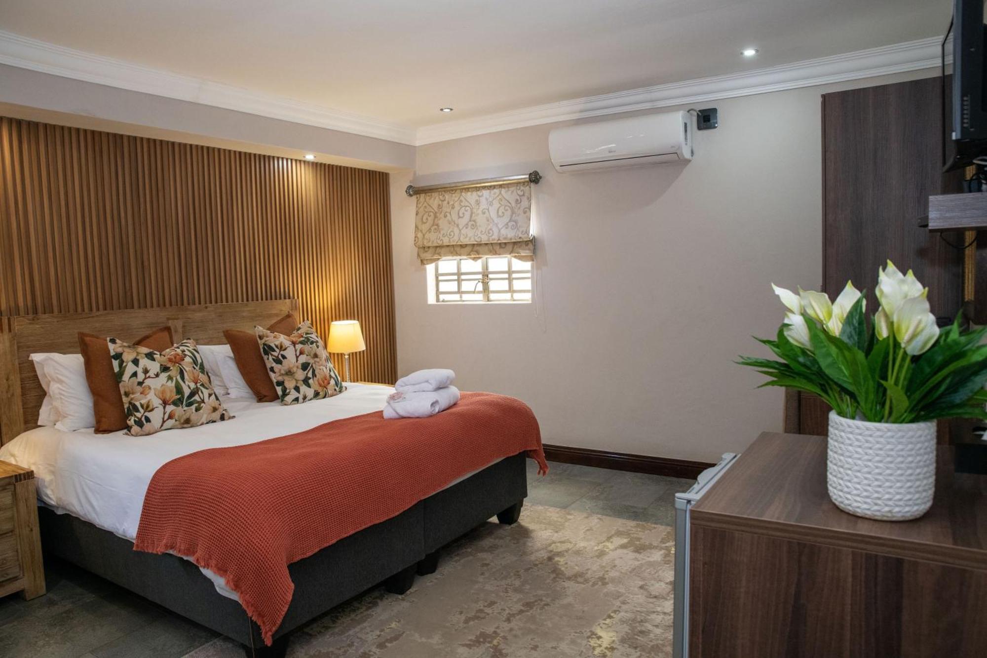 Iso'Bella Vita Guesthouse Phalaborwa Eksteriør billede
