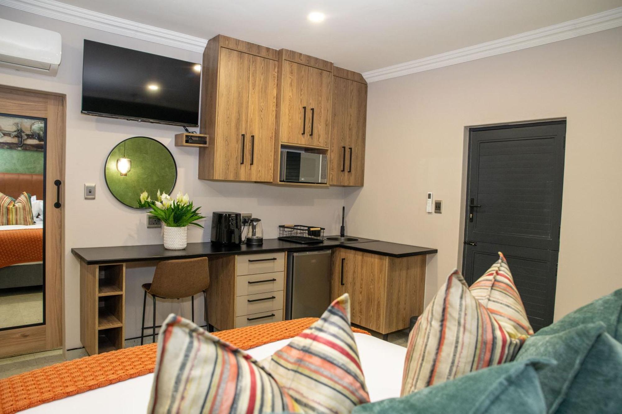 Iso'Bella Vita Guesthouse Phalaborwa Eksteriør billede